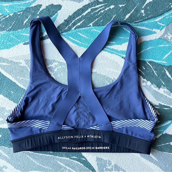 Athleta x Allyson Felix Ultimate Legend Sports Bra Size Large - Picture 4 of 9